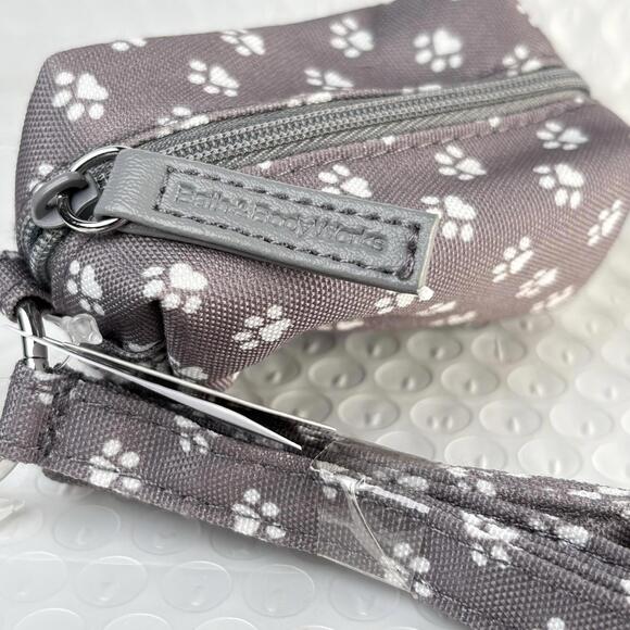 Bath & Body Works PocketBac Dog Bone With Bag Sanitizer Holder Sleeve New - Picture 3 of 4
